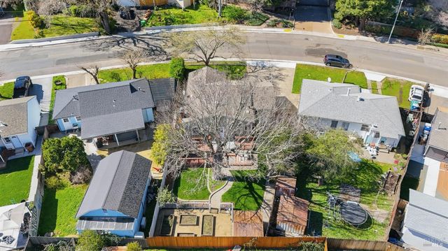 3188 Laurel St, Napa, CA 94558