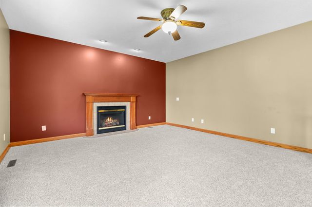 4445 Fallgold Parkway N, Brooklyn Park, MN 55443