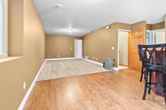 4445 Fallgold Parkway N, Brooklyn Park, MN 55443