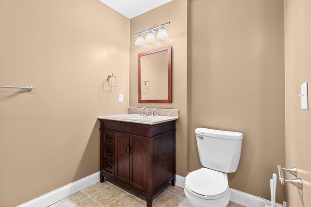 4445 Fallgold Parkway N, Brooklyn Park, MN 55443