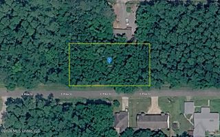 6195 E Pike Street, Bay Saint Louis, MS 39520
