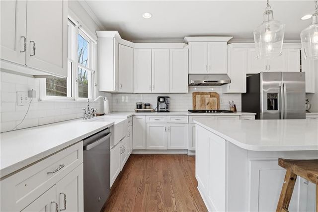 1604 Greers Chapel NW Road, Kennesaw, GA 30152