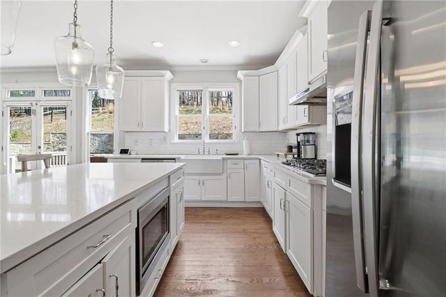 1604 Greers Chapel NW Road, Kennesaw, GA 30152