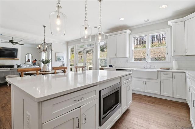 1604 Greers Chapel NW Road, Kennesaw, GA 30152