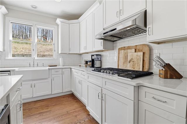 1604 Greers Chapel NW Road, Kennesaw, GA 30152