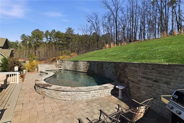 1604 Greers Chapel NW Road, Kennesaw, GA 30152