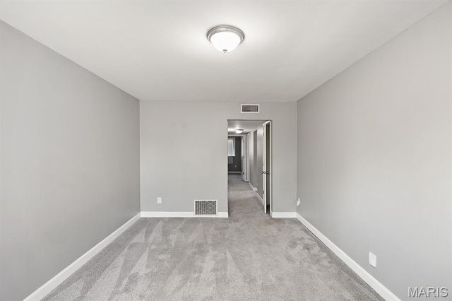 305 Saint Eugene Lane, Florissant, MO 63033