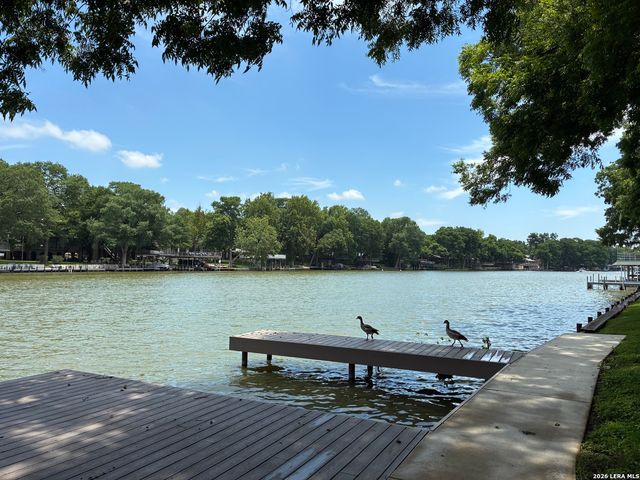 2323 Terminal Loop, Mcqueeney, TX 78123