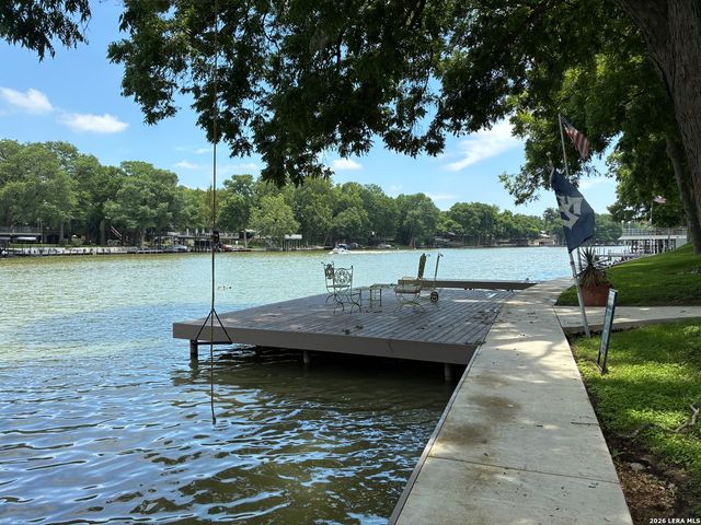 2323 Terminal Loop, Mcqueeney, TX 78123