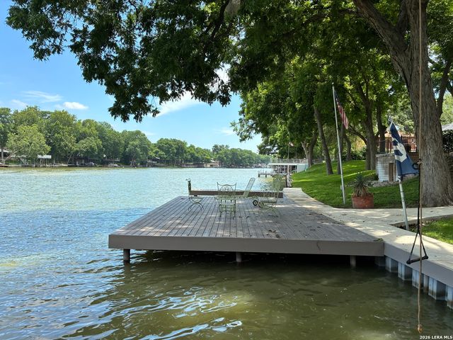 2323 Terminal Loop, Mcqueeney, TX 78123