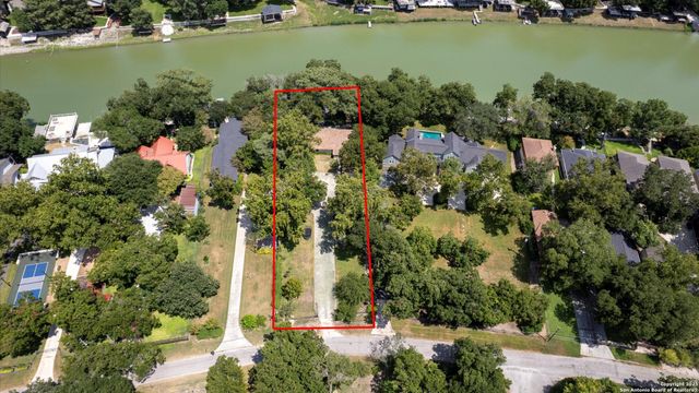 2323 Terminal Loop, Mcqueeney, TX 78123