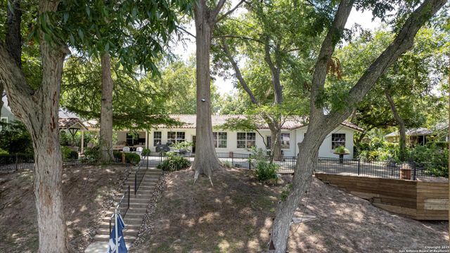 2323 Terminal Loop, Mcqueeney, TX 78123
