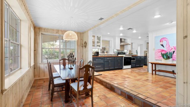2323 Terminal Loop, Mcqueeney, TX 78123