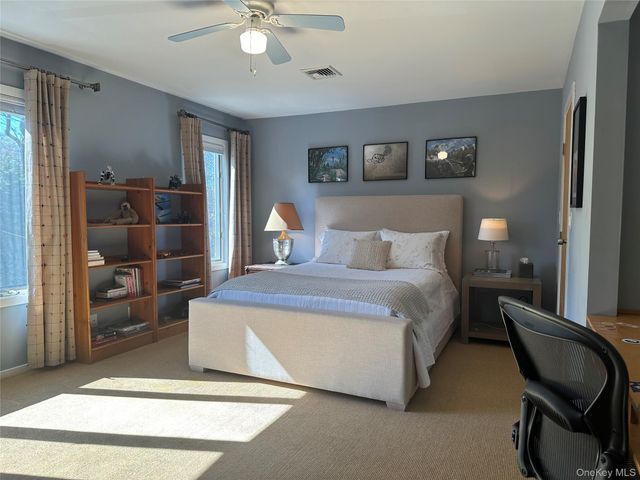 72 Hills Station Road, Southampton, NY 11968