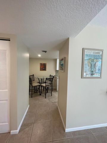 450 Egret Circle 9203, Delray Beach, FL 33444