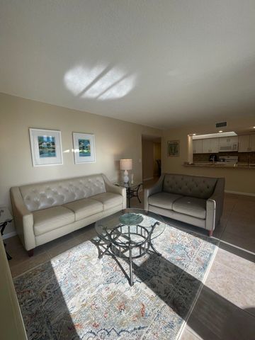 450 Egret Circle 9203, Delray Beach, FL 33444
