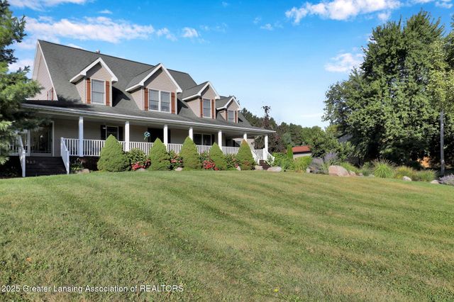 11744 E Grand River Avenue, Portland, MI 48875