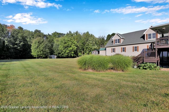 11744 E Grand River Avenue, Portland, MI 48875