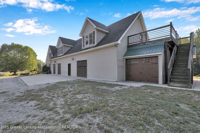 11744 E Grand River Avenue, Portland, MI 48875