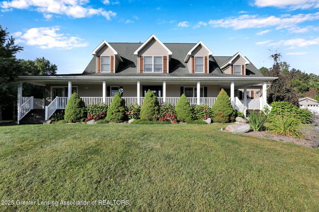 11744 E Grand River Avenue, Portland, MI 48875