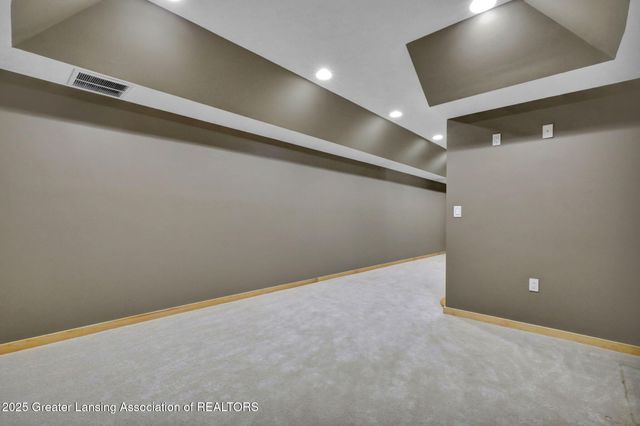 11744 E Grand River Avenue, Portland, MI 48875