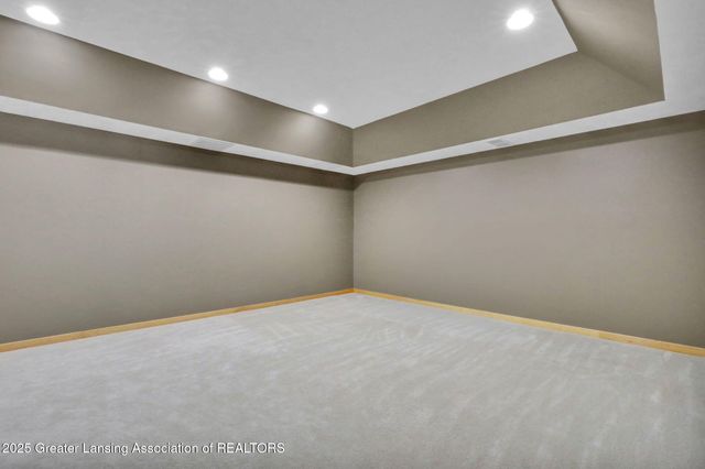 11744 E Grand River Avenue, Portland, MI 48875