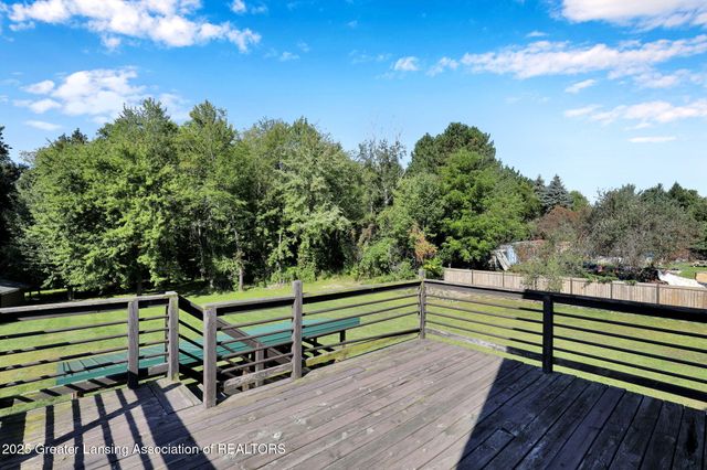 11744 E Grand River Avenue, Portland, MI 48875