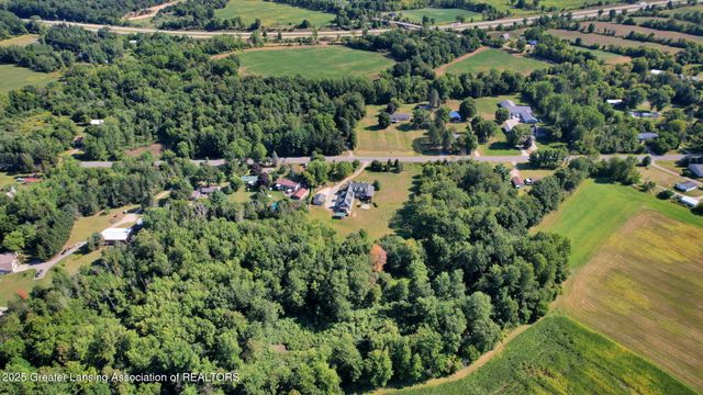 11744 E Grand River Avenue, Portland, MI 48875