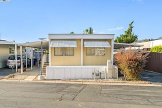 18 Galloway Dr, Concord, CA 94520