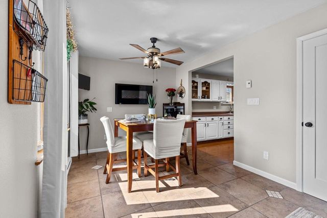 312 S LAKE STREET, Neenah, WI 54956