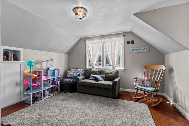 312 S LAKE STREET, Neenah, WI 54956