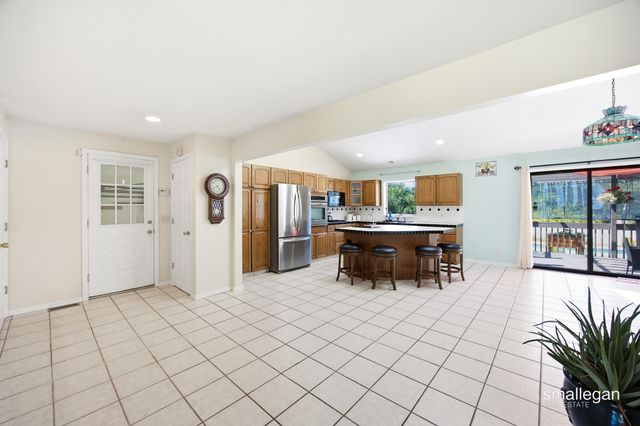 4227 Flamingo Avenue SW, Wyoming, MI 49509