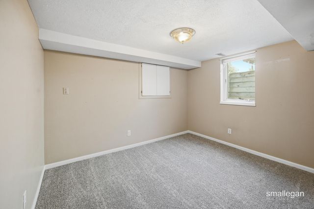 4227 Flamingo Avenue SW, Wyoming, MI 49509