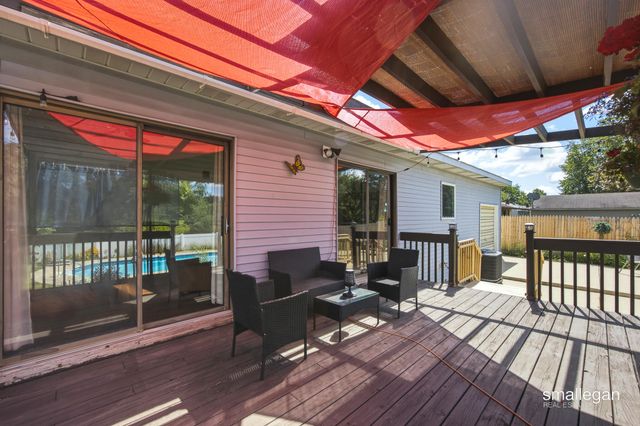 4227 Flamingo Avenue SW, Wyoming, MI 49509