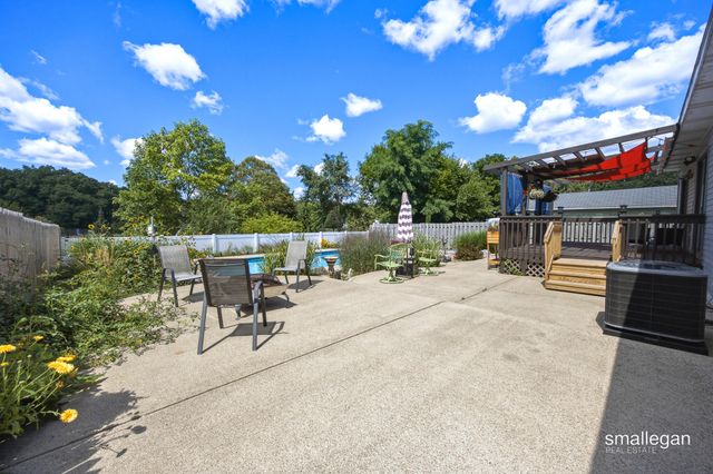 4227 Flamingo Avenue SW, Wyoming, MI 49509