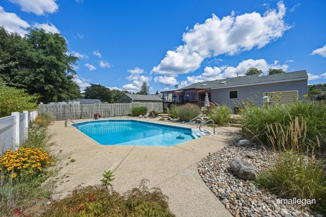 4227 Flamingo Avenue SW, Wyoming, MI 49509