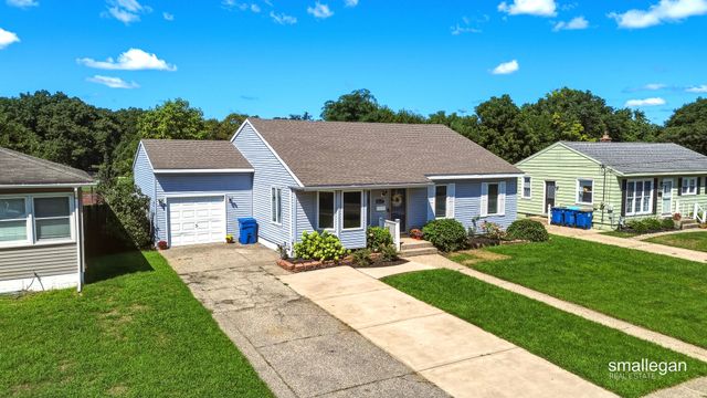 4227 Flamingo Avenue SW, Wyoming, MI 49509