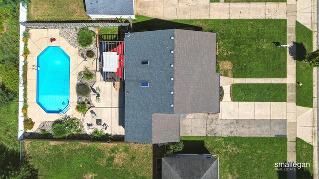 4227 Flamingo Avenue SW, Wyoming, MI 49509
