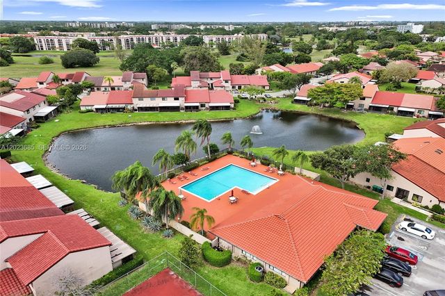 3273 W Inverrary Blvd W, Lauderhill, FL 33319