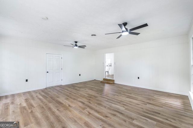 6806 Bay Point Drive, Macon, GA 31220