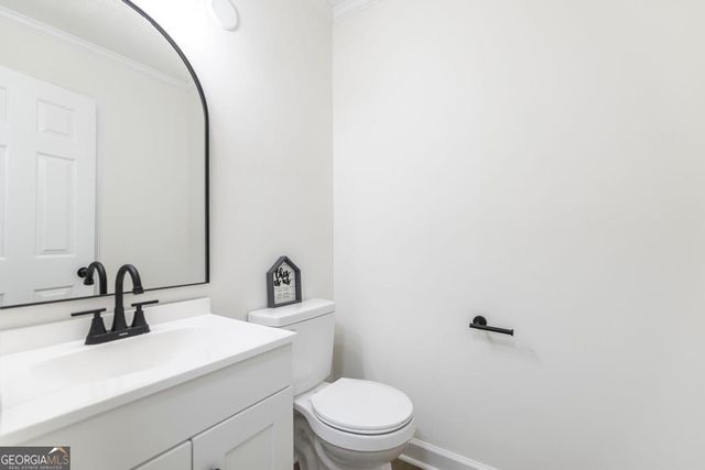 6806 Bay Point Drive, Macon, GA 31220