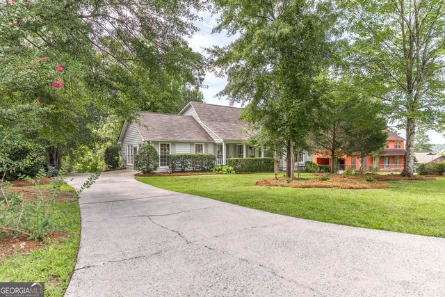 6806 Bay Point Drive, Macon, GA 31220