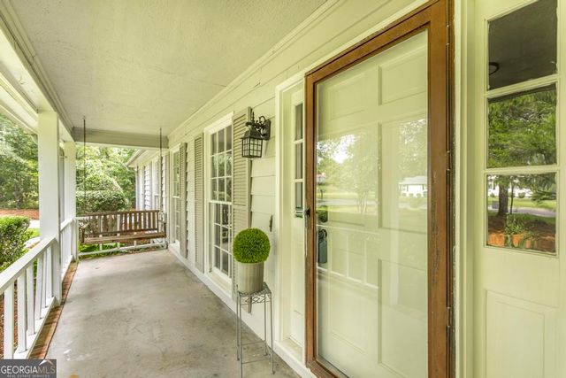 6806 Bay Point Drive, Macon, GA 31220
