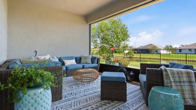 1650 Segovia Circle, Vero Beach, FL 32966