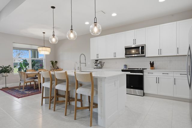 1650 Segovia Circle, Vero Beach, FL 32966