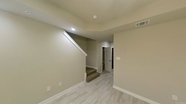 8319 Via Pisa Unit 102, San Antonio, TX 78227