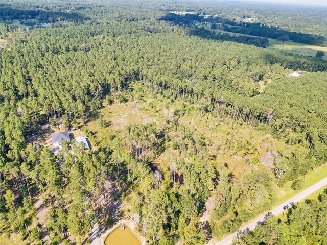 211 Thomas Windt Road, Shepherd, TX 77371