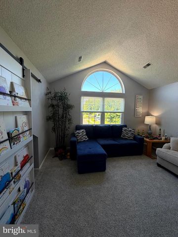 543 CEDAR HOLLOW DR, Yardley, PA 19067
