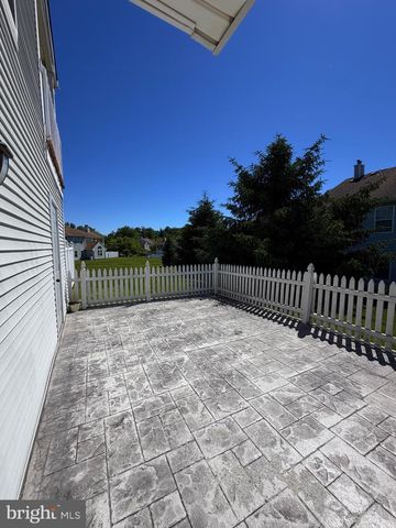 543 CEDAR HOLLOW DR, Yardley, PA 19067