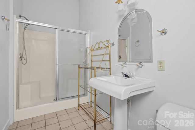 299 Blue Ridge Drive S 3, Marion, NC 28752